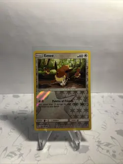 Pokemon TCG 2018 Eevee 105/156 Sun And Moon Ultra Prism Reverse Holo LP - Image 1