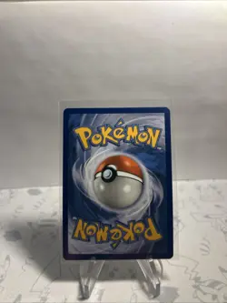 Pokemon TCG 2018 Eevee 105/156 Sun And Moon Ultra Prism Reverse Holo LP - Image 3