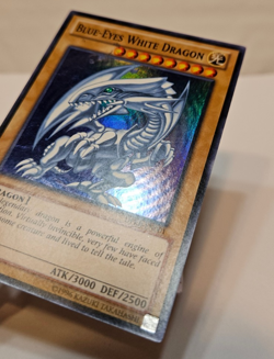 Blue-Eyes White Dragon DPKB-EN001 Super Rare Unlimited Yugioh 929 - Image 2