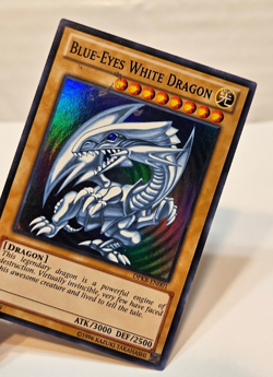 Blue-Eyes White Dragon DPKB-EN001 Super Rare Unlimited Yugioh 929 - Image 4