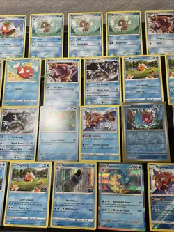 (30) Gyarados CARDS LOT VTG HOLO STAMP VTG Reverse Magikarp Go - Image 4