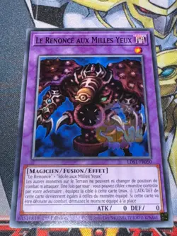 CARTE Yu Gi Oh LE RENONCE AUX MILLES YEUX LDS1-FR050 1ere edition - Image 1