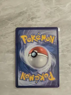 Pokemon TCG - Celebi 009/185 SwSh04: Vivid Voltage Amazing Rare NM - Image 2