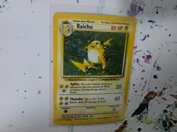 Pokemon TCG Raichu 14/102 Base Set Holo NM - Image 2