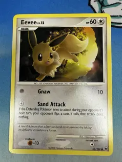 Eevee 63/100 Diamond & Pearl Majestic Dawn Non-holo 2008 Pokemon Card - Image 1