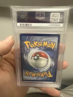 Cynthia Trainer SV82/SV94 Pokemon Hidden Fates Holo Rare PSA 9 - Image 2