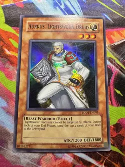 Aurkus, Lightsworn Druid LODT-EN081 Super Rare Unlimited Near Mint Yugioh! - Image 4