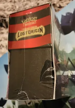 Pokemon: Sword & Shield Lost Origin Elite Trainer Box (8 Packs) *Damaged Seal* 820650850714 - Image 5