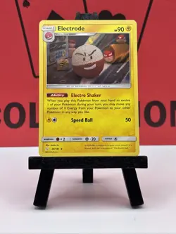 Electrode 39/181 SM Team Up Holographic Rare Pokemon TCG 2019 LP - Image 2
