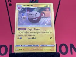 Electrode 39/181 SM Team Up Holographic Rare Pokemon TCG 2019 LP - Image 4