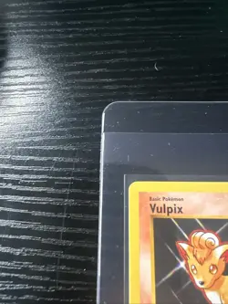 Vulpix 68/102 Base Set Shadowless WOTC Vintage Pokemon - Image 3