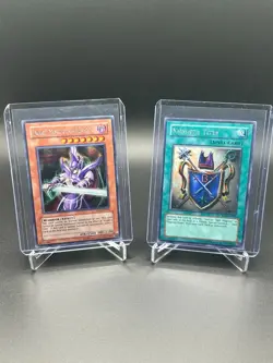 Yugioh TCG Dark Magician Knight ROD-EN001 + Knight’s Title ROD-EN002 LP Set - Image 1