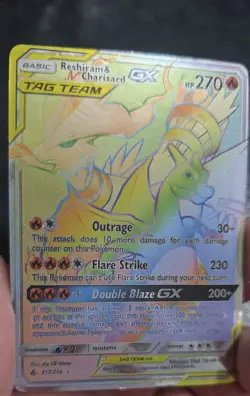 CARTA POKeMON RESHIRAM E CHARIZARD GX ALLEATI 217/214 RARA SEGRETA FULL ART FOIL - Image 4