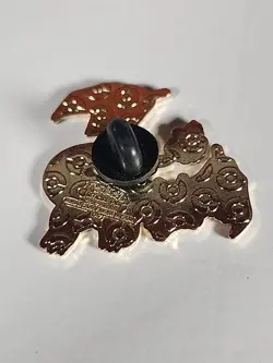 Pokemon Charizard Pin - 2017 Blister Pack Exclusive - Official Pokemon Pin - Image 2