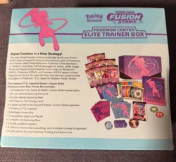Pokemon TCG Sword & Shield Fusion Strike Elite Trainer Box English Mew - Image 3