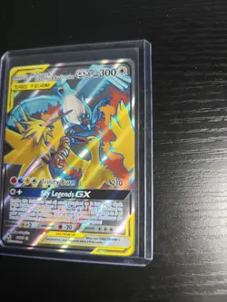 Pokemon TCG Moltres & Zapdos & Articuno GX 66/68 Hidden Fates Full Art Holo - Image 4