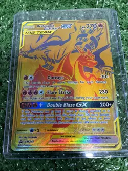 Reshiram & Charizard GX SM247 Pokemon Promo Gold Tag Team English NM - Image 5
