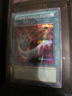 Harpie's Feather Duster SDD-003 Secret Rare Unlimited Edition Yu-Gi-Oh! Card - Image 1