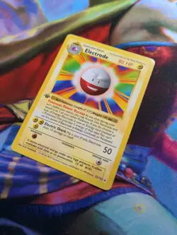 Electrode 21/102 1st Edition Shadowless Rare English Base Set Pokemon TCG MP - Image 3