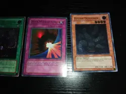 Vintage Yu-Gi-Oh TCG Card Lot Of 4 Holos 2 Being Ult Rares! Check Photos - Image 3