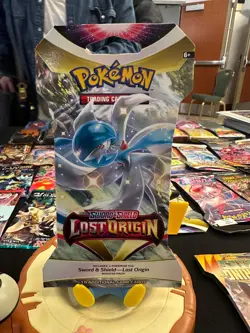 2022 Pokemon Sword & Shield Lost Origin Blister Pack Sealed Hanger - Image 1