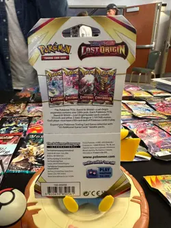 2022 Pokemon Sword & Shield Lost Origin Blister Pack Sealed Hanger - Image 2