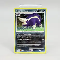 Pokemon TCG Skuntank 15/130 Rare Holo Diamond & Pearl Card MP - Image 1