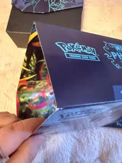 Pokemon TCG: Phantasmal Flames ETB Box & SOME Accessories NO PACKS NO PROMO - Image 2