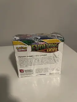 Pokemon TCG Sword & Shield EVOLVING SKIES Booster Box Sealed 36 Packs - Image 3