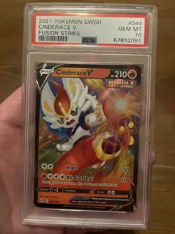 Pokemon TCG Cinderace V Fusion Strike 044/264 Holo Ultra Rare - Image 1