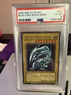 Yu-Gi-Oh 2002 Blue-Eyes White Dragon SDK-001 Ultra Rare PSA 6 - Image 1