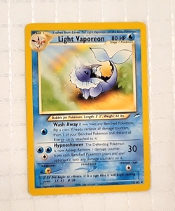 Pokemon Light Vaporeon 52/105 Neo Destiny Uncommon Regular - Image 1