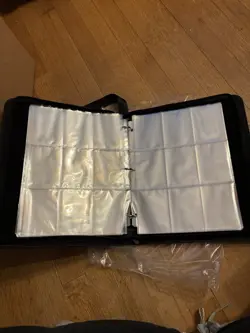 Full Zip Pokemon Cards Binder Holder Fits 900 Cards w/ 50 Removable Sleeves - Image 4