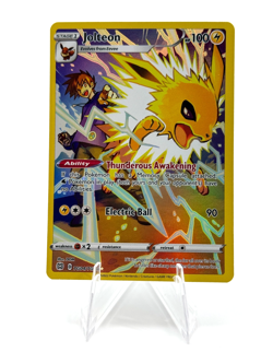 Pokemon Jolteon (Trainer Gallery) Ultra Rare Brilliant Stars TG04/TG30 - Image 1