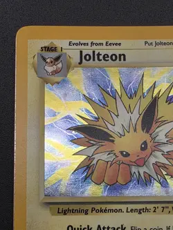 Pokemon TCG Jolteon Jungle 4/64 Holo Unlimited (No Symbol Misprint) - Image 4