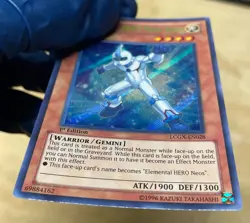 MP YUGIOH ELEMENTAL HERO NEOS ALIUS LCGX-EN028 SECRET 1ST ED - Image 4