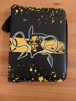 9.5" 4-Pocket Trading Card Zipper Binder - Pokemon Pikachu - Collectors Album - Image 1