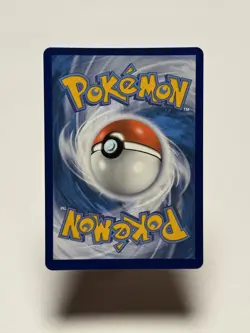 Mew V 250/264 Pokemon Fusion Strike Holo Full Art Ultra Rare Near Mint 2021 - Image 2