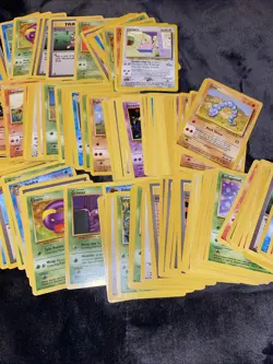 Vintage Pokemon Card Lot (180+) Base Fossil Jungle Commons Uncommons LP-NM Cond - Image 3