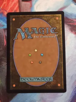 Roaming Throne (Borderless) The Lost Caverns of Ixalan Foil - Image 2