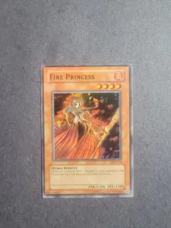 Yugioh! Fire Princess - LON-034 - Super Rare - Unlimited - LP English - Image 1