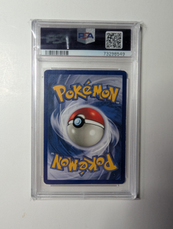 Pokemon TCG Lapras Fossil Holo 10/62 PSA 5 - Image 2