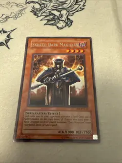 Skilled Dark Magician DR1-EN120 Dark Revelation Volume 1 Unlimited - Image 1