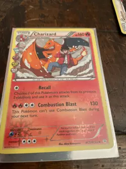 Charizard RC5/RC32 Holo MP Pokemon TCG Card Radiant Collection Generations - Image 1