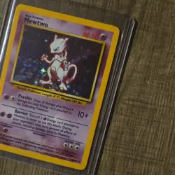 Pokemon TCG Mewtwo Base Set Holo Rare 10/102 English 60 HP Psychic Card - Image 4