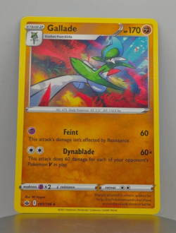 Gallade - SWSH06: Chilling Reign - SWSH06 - 81/198 - Pokemon - Image 1