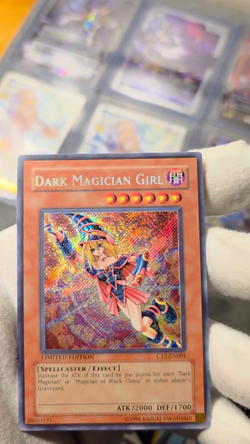 Dark Magician Girl CT2-EN004 2005 Collectors Tin Limited Edition LP YUGIOH! TCG - Image 2