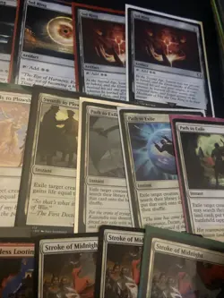 HUGE MTG Commander Staple Lot sol ring,foil, Signants, lands well over 100 card - Image 4