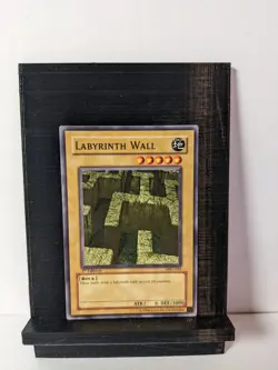 Yugioh -- Labyrinth Wall -- 1st Edition -- MRL-055 -- Near Mint+ - Image 1
