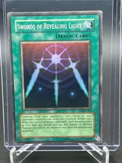 Yugioh TCG Swords of Revealing Light LOB-101 Vintage Holo MP - Image 1